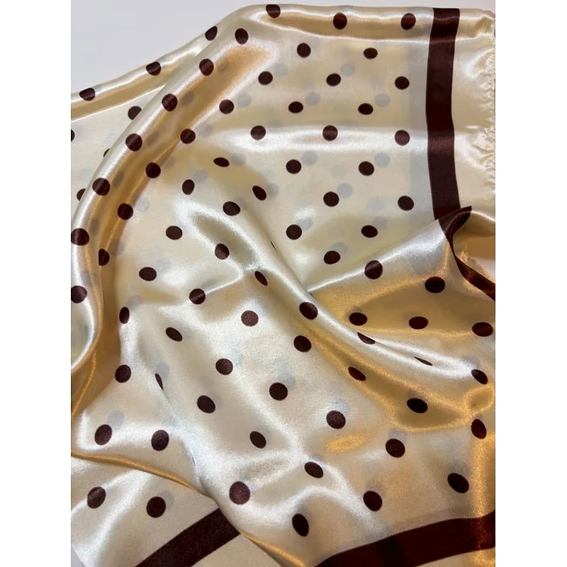 Foulard satiné à pois