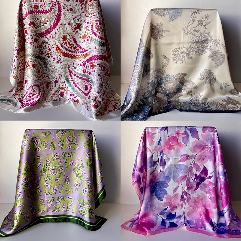 Foulard satiné floral 